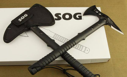 SOG Tactical Axe tomahawk